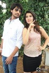 Kumari 21 F Movie Opening